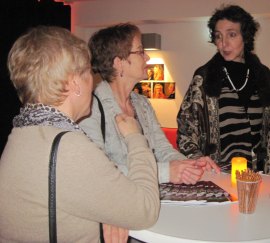 Theaterbesuch. Foto TCBS / Rolf Fraedrich