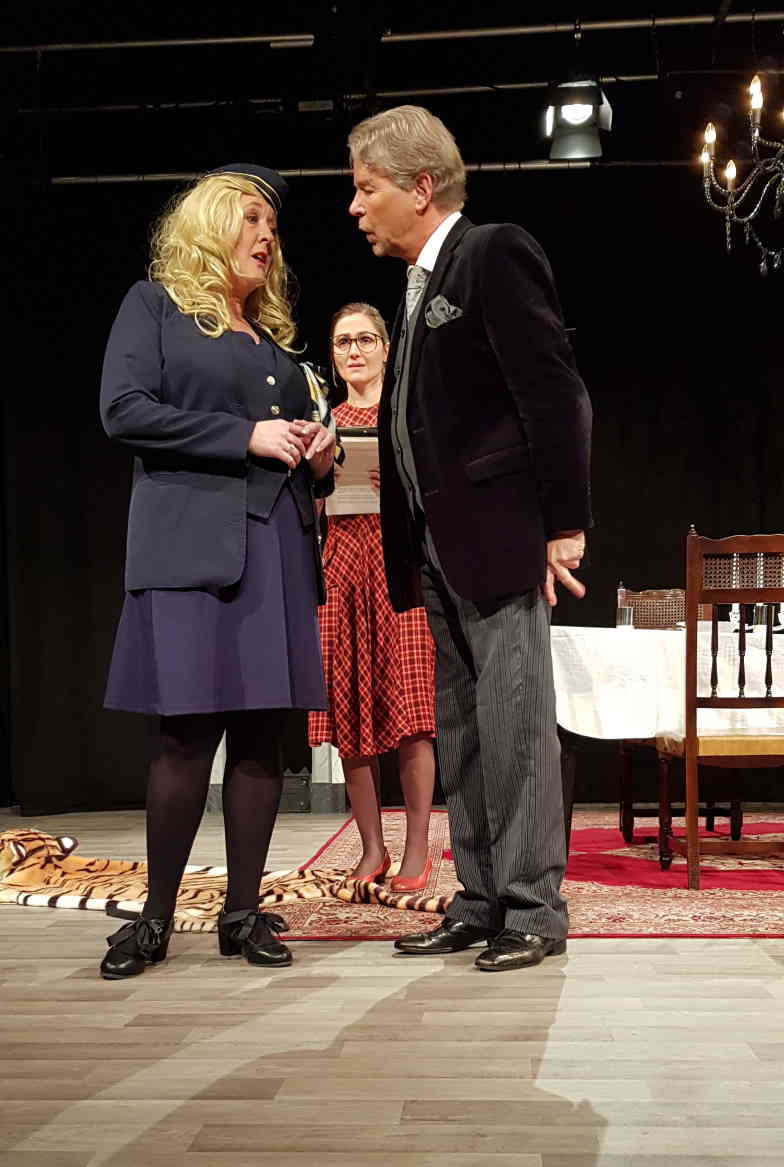 Szenenbild aus "Die Wahrheit ber Dinner for One". Foto:TCBS / Rolf Fraedrich